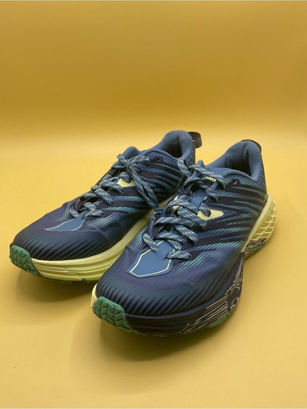 Hoka One One Speedgoat 4 Yellow-Green - Picture 4 of 5